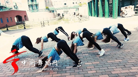 vivi 序列 01_16.jpg