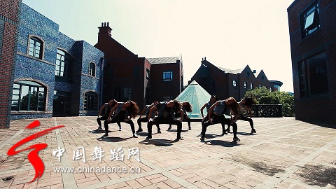 vivi 序列 01_19.jpg