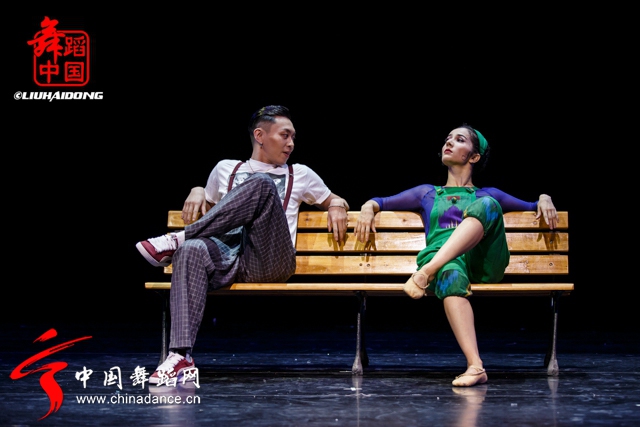中国好舞蹈冠军古丽米娜个人专场《花之情63.jpg