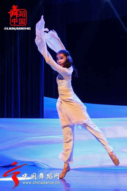 北京师范大学2013级MFA（舞蹈）毕业汇报《浮生若寄》09.jpg