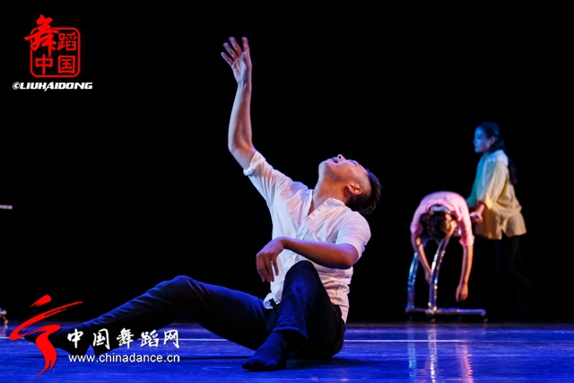 北京师范大学2013级MFA（舞蹈）毕业汇报《浮生若寄》31.jpg
