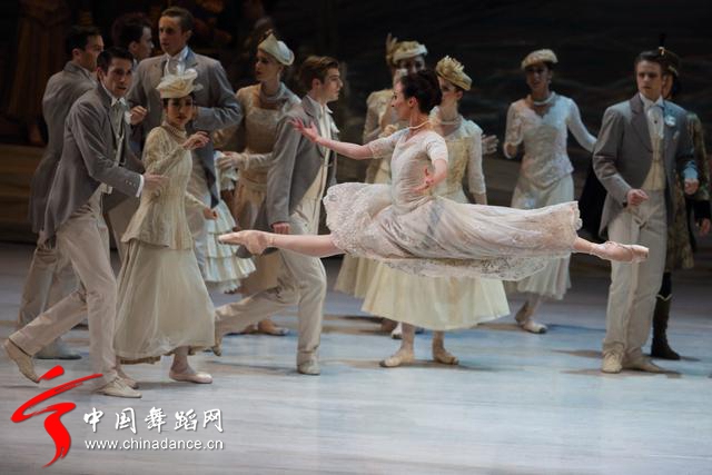奥大利亚芭蕾舞团《天鹅湖》（第一幕）02.jpg