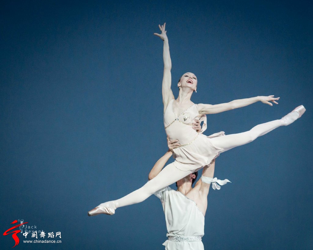 临沂大剧院-中央芭蕾舞团 精品芭蕾舞剧《沂蒙情》