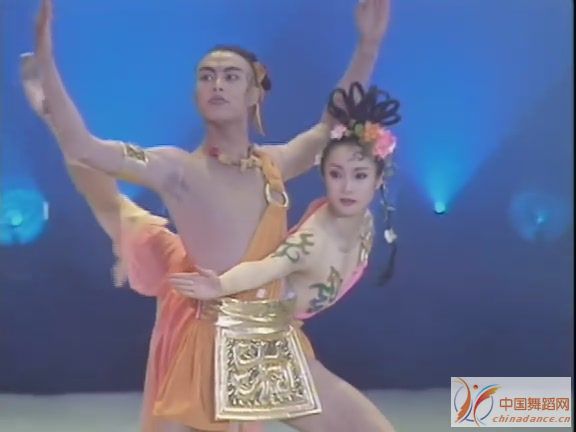 央视春节晚会十年精粹(94-03年) 系列C[(009875)00-53-37].JPG