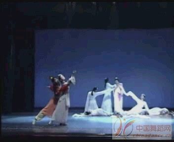 红楼梦红楼.葬花魂 MPEG[(071673)19-38-50].JPG