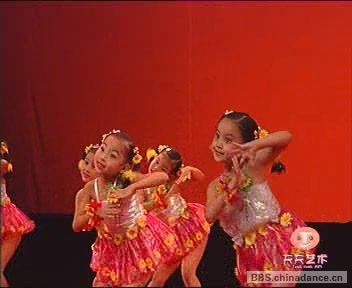 今年我家喜事多 [(002451)19-19-14].JPG