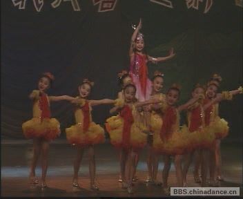 维族舞蹈 心愿[(008621)21-40-10].JPG