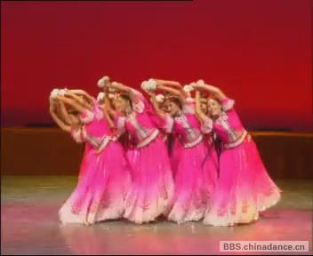 10-盘子舞[(001029)18-40-51].JPG