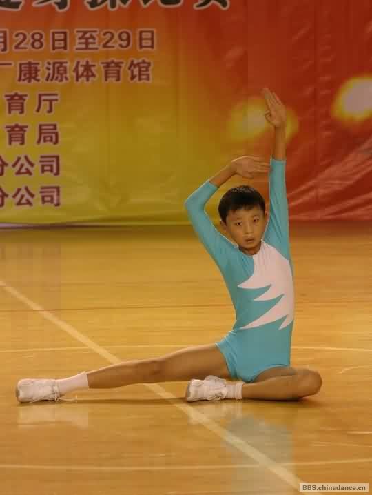 安徽省第五届中小学生健身健美操比赛集锦34.jpg