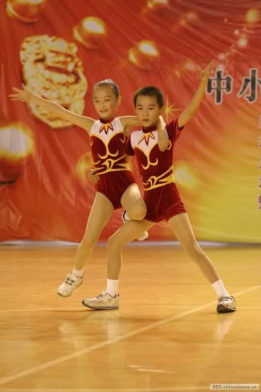安徽省第五届中小学生健身健美操比赛集锦31.jpg