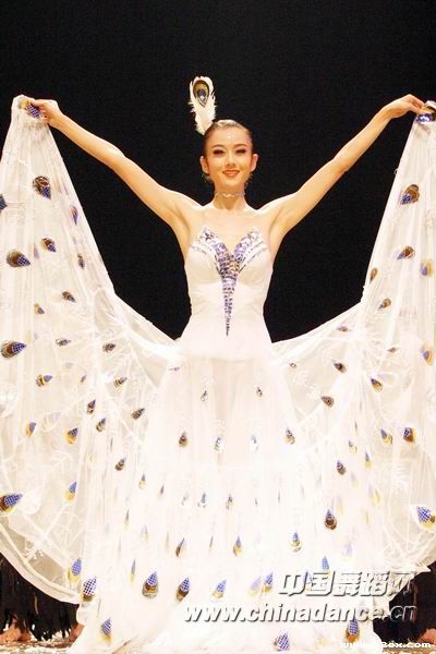 杨丽萍的孔雀舞蹈照片