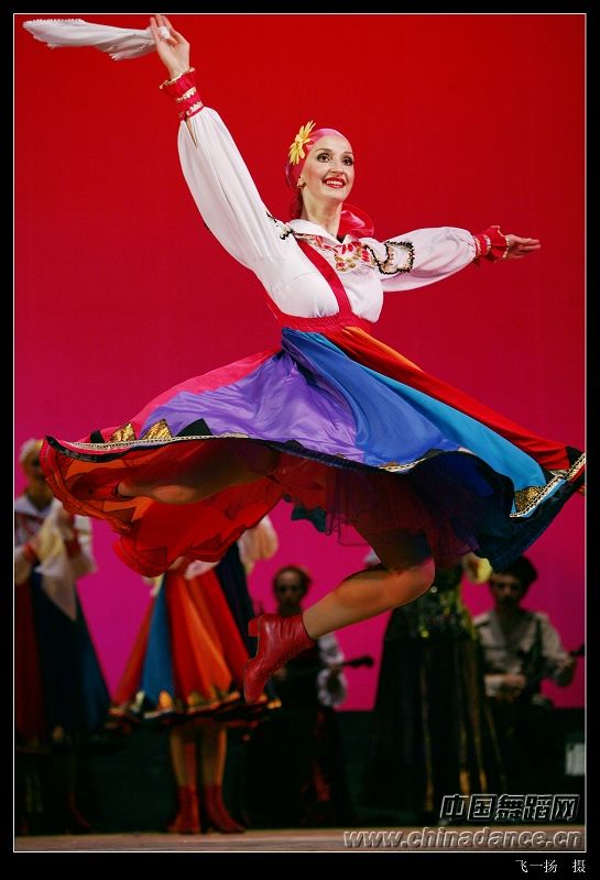 俄罗斯国家歌舞团的艺术风采9.jpg
