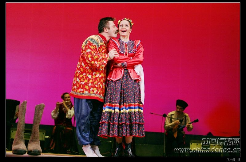 俄罗斯国家歌舞团的艺术风采13.jpg