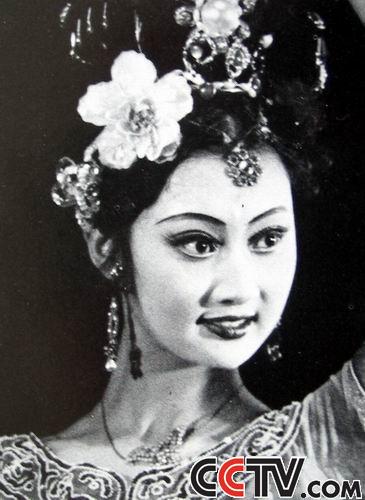 傅春英－－第一代英娘的扮演者（已故）