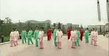 20077215202655851.GIF