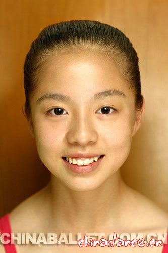 田中俊行业余少年芭蕾舞团 - 船越 颂子.jpg