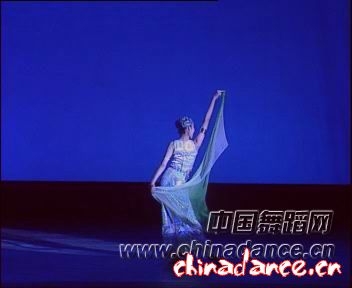 03.少儿独舞《绿之梦》（冯晨 北京景山学校）.jpg