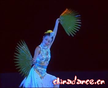 06 民族独舞《白鹇》表演者：刘秋子 云南艺术学院.jpg