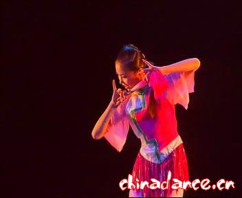 09 秧歌独舞《书春》表演者：兰艺鑫 四川省舞蹈学校.jpg