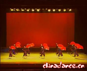 10 现代群舞《千红》表演单位：东北师范大学音乐学院舞蹈系.jpg