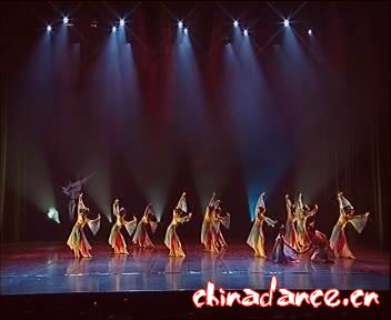 7《梦非梦》南京艺术学院 编导：杨嵩、郑阳.jpg