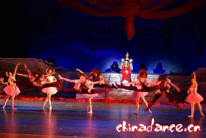 创意中国芭蕾舞侠剧神雕侠侣三幕2段（情伤喜宴）