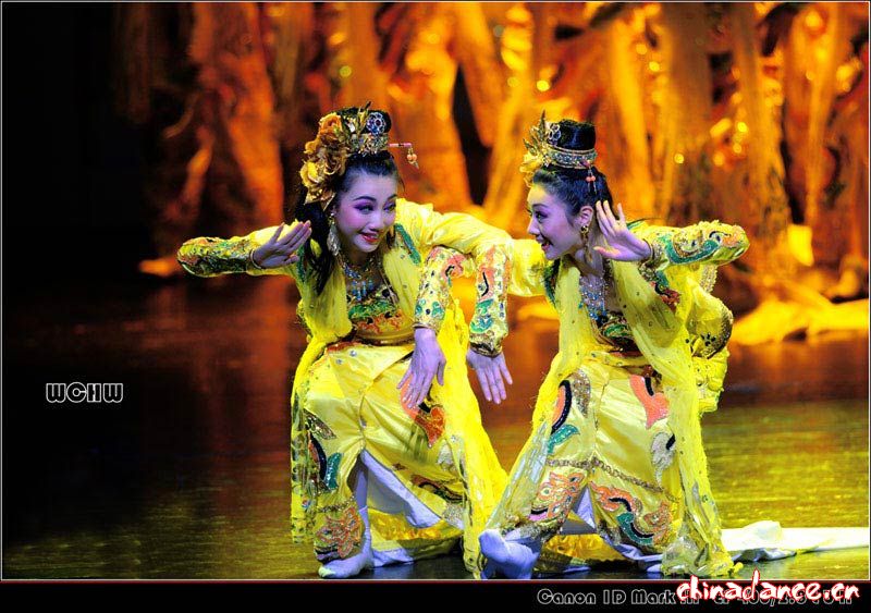 缅甸舞蹈《敏阿拉巴》 3