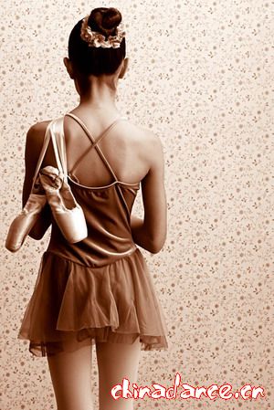 芭蕾 找到久违的优雅1.jpg