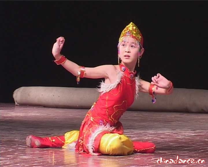 中华魂四川赛区作品展《纵马草原》 表演者：陈子涵 金堂舞之星培训中心学员 指导教师 李凤飞.jpg