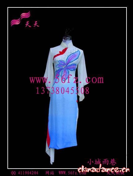 天天演出服装厂