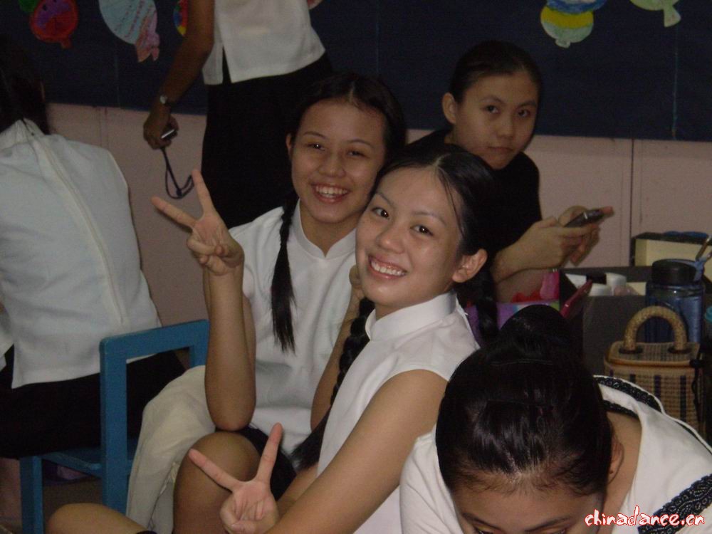 看～～多开心～～