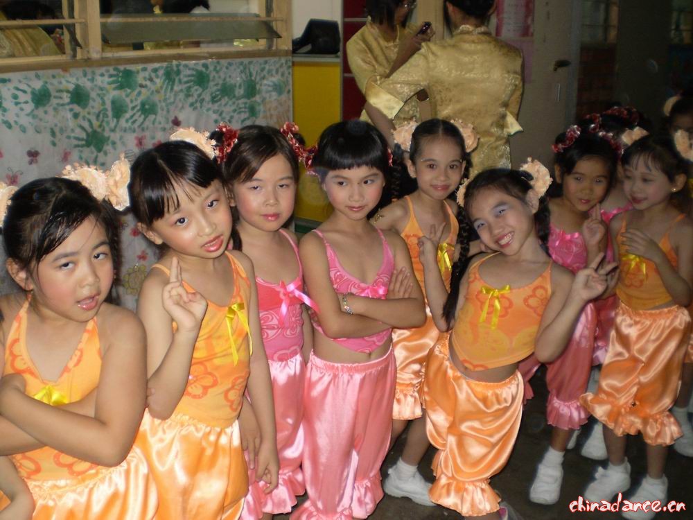 我们多可爱～～