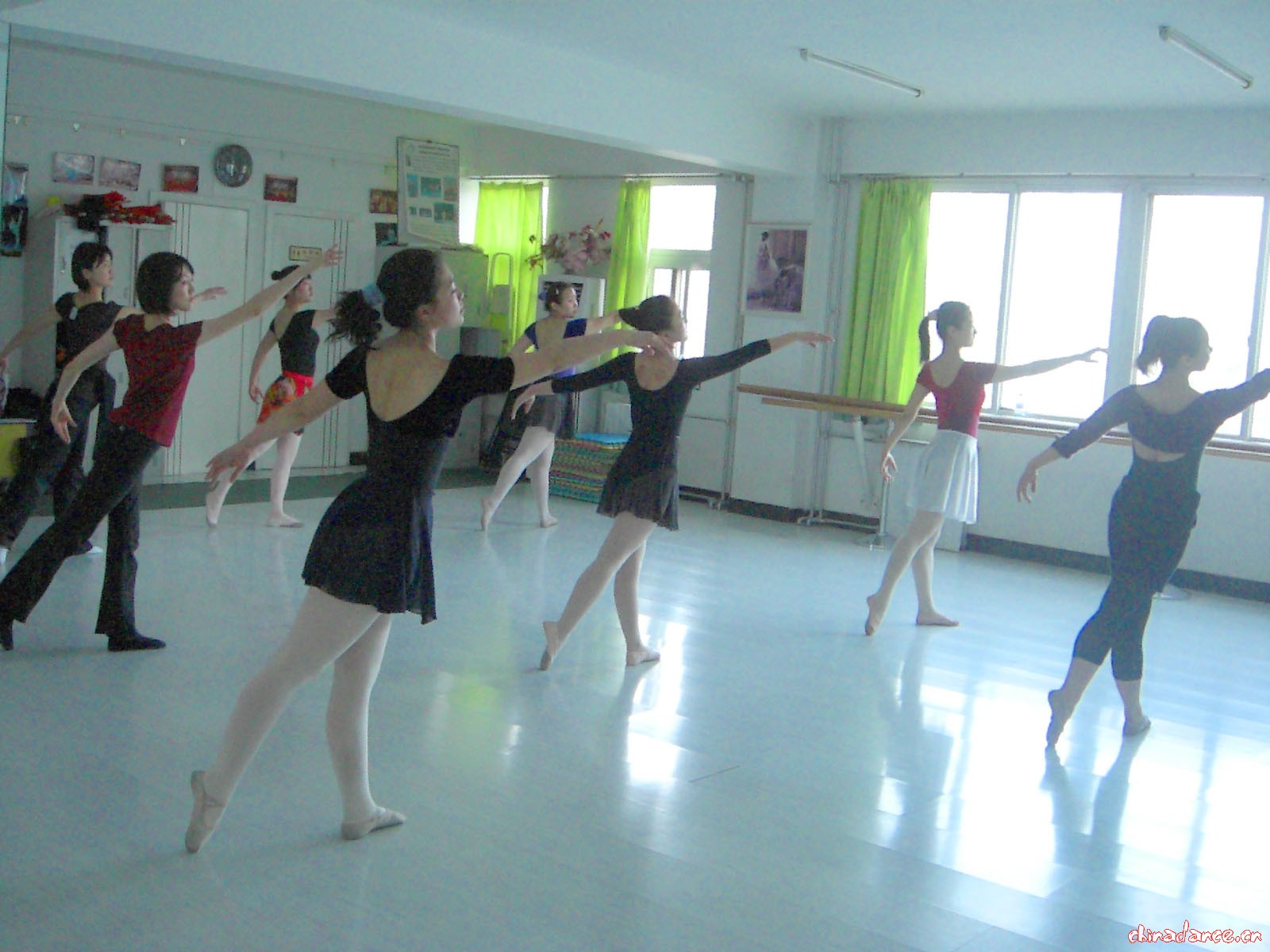 宋艺舞蹈工作室14.jpg