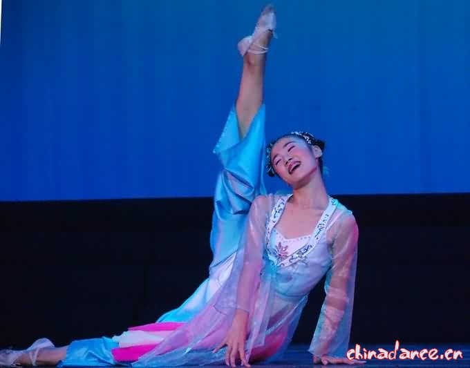 【转帖】齐舞和谐 舞蹈家的盛会（摄影：怡情自然）10.jpg