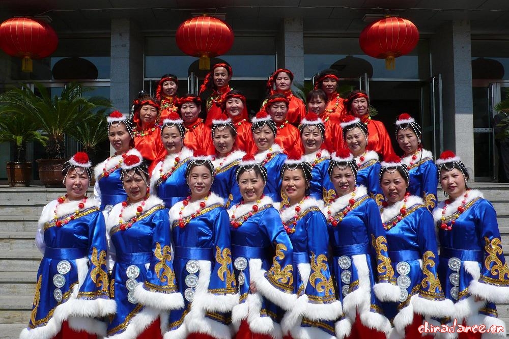 藏族舞蹈：扎西德勒