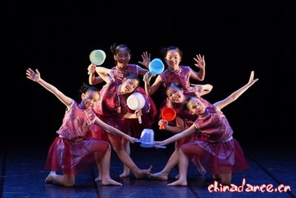 台湾小学生舞蹈6.JPG