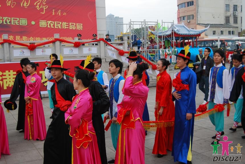 演员进场_ (3).jpg