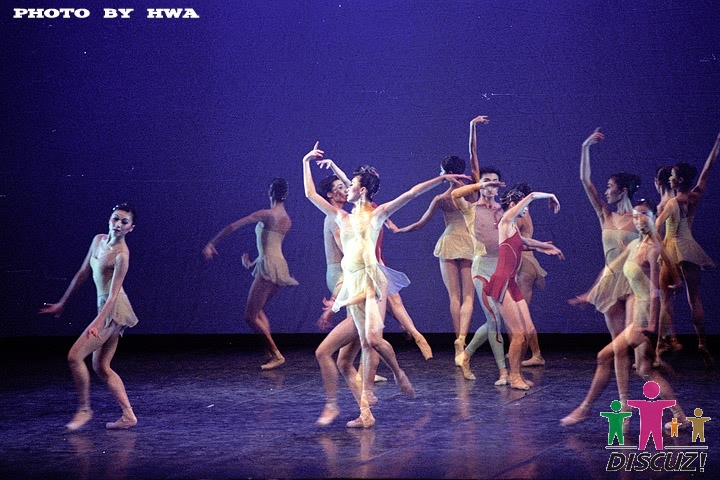 芭蕾舞《人间有情》--小提琴协奏曲（摄影转：HWA）03