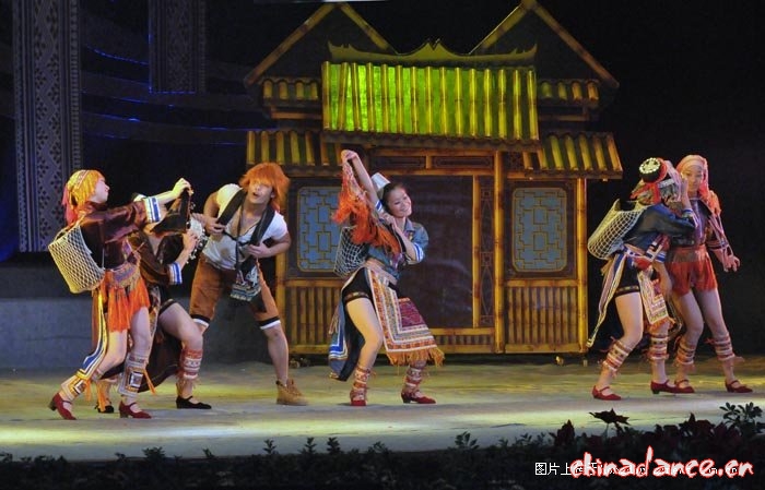 舞蹈《西街瑶韵》到底想宣言什么？？