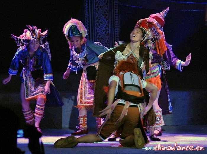 舞蹈《西街瑶韵》到底想宣言什么？？