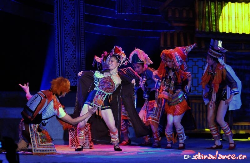 舞蹈《西街瑶韵》到底想宣言什么？？