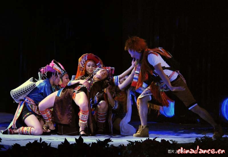 舞蹈《西街瑶韵》到底想宣言什么？？