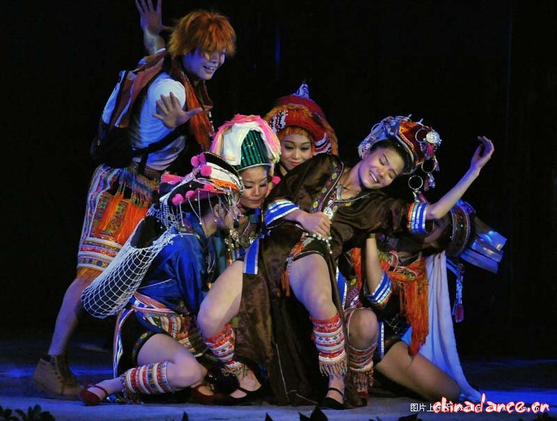 舞蹈《西街瑶韵》到底想宣言什么？？