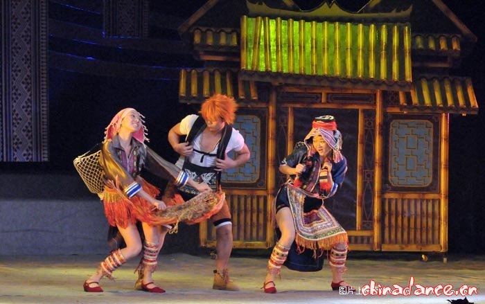 舞蹈《西街瑶韵》到底想宣言什么？？