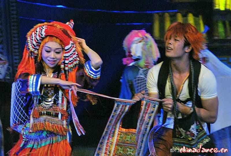 舞蹈《西街瑶韵》到底想宣言什么？？