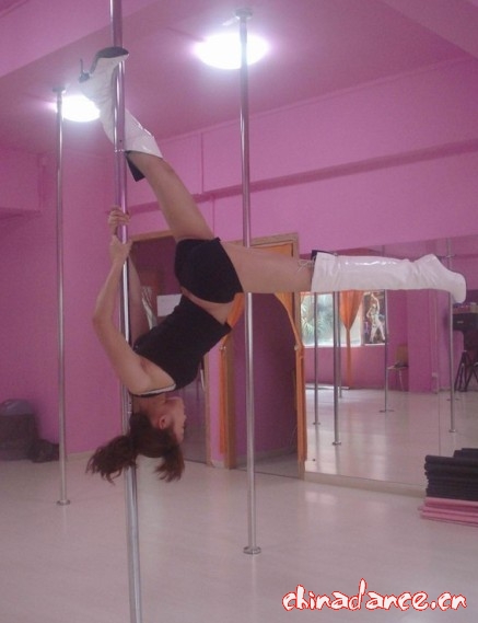 罗兰钢管舞4.jpg