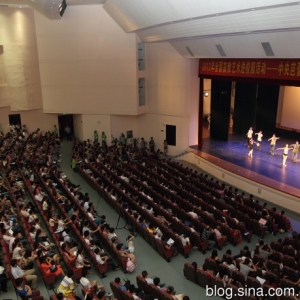 中央芭蕾舞团“高雅艺术进校园”（一）