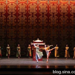 中芭《大红灯笼高高挂》再度轰动首尔