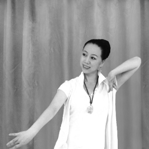 蒋今锦 创造《大红灯笼》专属舞蹈语汇