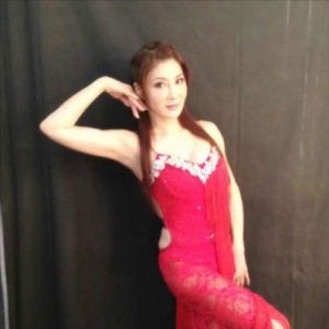 <舞出我人生>打女杨丽菁热辣定妆照抢先看